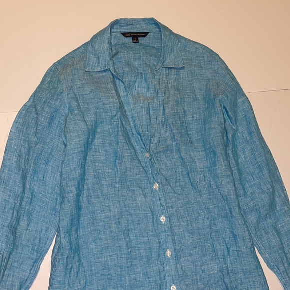 Brooks Brothers “346” Blue Linen Blouse - Women’s Size 6 - Picture 3 of 8
